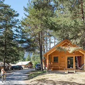 Camping Huttopia La Clarée Val-des-Prés